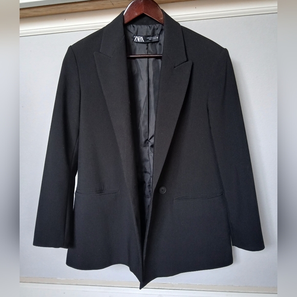 Zara Women's Blazer in black, Size XS (fit Size S) - Picture 3 of 4